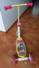 Monopattino + caschetto in omaggio