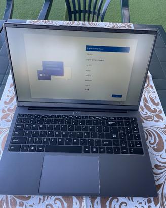 Pc portatile Tunhail 15.6”- Windows 11