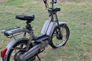 MOTORINO BRAVO CON LIBRETTO DI CIRCOLAZIONE