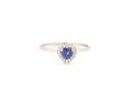 anello-con-zaffiro-cuore-e-diamanti
