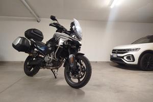 CF MOTO 800MT SPORT 