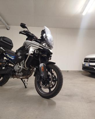 CF MOTO 800MT SPORT 