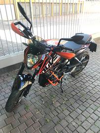 Ktm Duke 125 IS A3