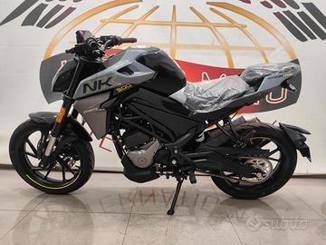 CF Moto 300 NK nuova in pronta consegna