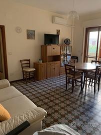 Trilocale da ottobre a giugno zona Lido Bianco