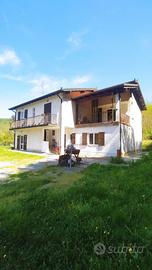 Casa bifamiliare