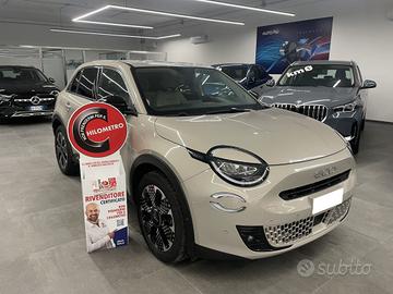 FIAT 600 1.2 Hybrid 110 CV DCT MHEV La Prima