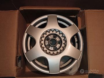 Cerchi in lega 16" per VW New Beetle