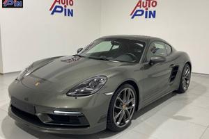Porsche 718 Cayman 2.0b Style Edition
