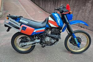Suzuki DR 600 - 1988