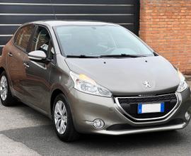 Peugeot 208 1.2i 82 CV-139.000km-Ideale per NEO-20