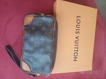 Louis Vuitton pochette