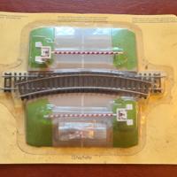 Passaggio a livello H0 con binario curvo – Nuovo 