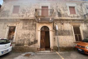 Via I Maggio - Duplex ristrutturato con giardino