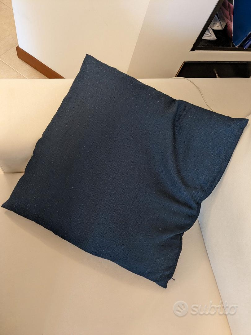 4 cuscini da divano IKEA 50×50 con fodera - Arredamento e