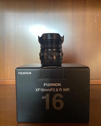 Fuji film xf16mm f2.8