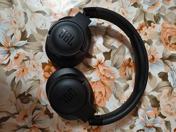 Cuffie Wireless JBL Tune (Serie 700) – 