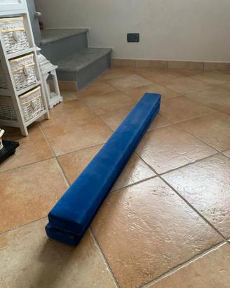 Trave per ginnastica artistica
