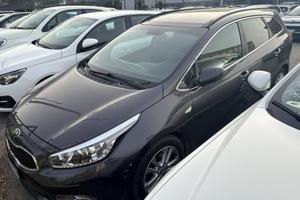 KIA cee'd 1.6 CRDi 110 CV SW Cool Leggi descrizi