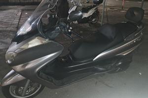 scooter majesty 400