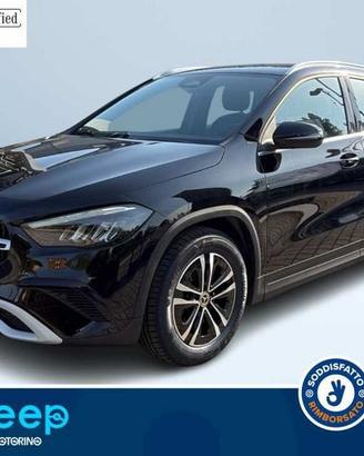 Mercedes-Benz GLA 180 ADVANCED AUTO