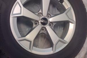 Cerchi e gomme termiche audi Q3
