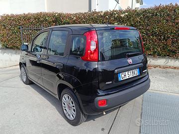 Fiat Panda 1.0 benzina Hybrid anno 2022 km 43.000