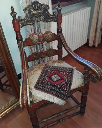 Sedia in legno dipinto a mano spagnola del 900