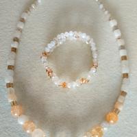 Collana di cristalli, pietre e sfere con bracciale