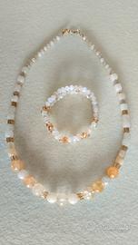 Collana di cristalli, pietre e sfere con bracciale