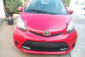 Toyota Aygo 1.0 12V VVT-i 3 porte Active Connect 3