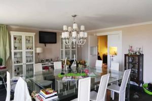 Villa di 225 m² con più di 5 locali e box auto dop