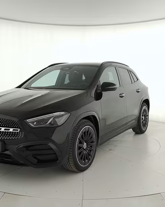 MERCEDES-BENZ GLA 200 d AMG Line Premium auto