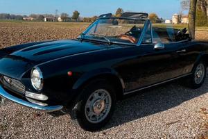 Fiat 124 Sport Spider 1800
