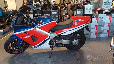 Honda VFR 800 - 2000