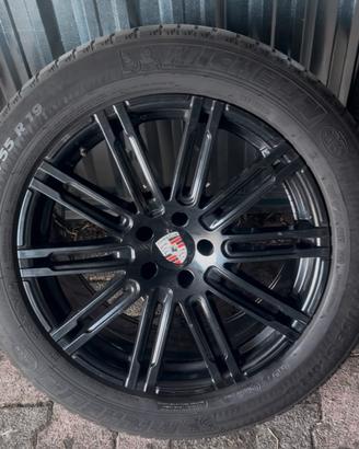 Cerchi da 19 porsche macan