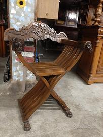 poltrona Savonarola vintage  con leoni