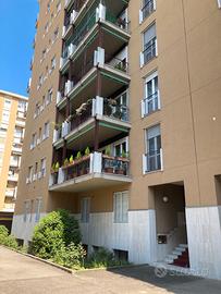 Bilocale Milano Lorenteggio