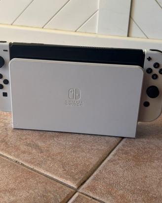 Nintendo Switch Oled + Schedina di Minecraft + Acc