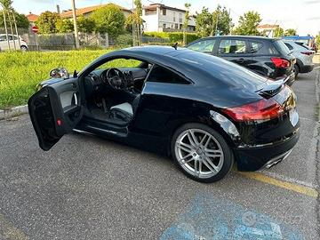 Audi TTS