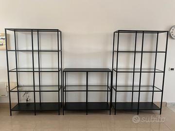 Combinazione di mobili IKEA + set tavolini