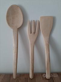 Set di posate di legno. Nuovo