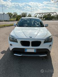 Bmw X1  Xdrive 20D