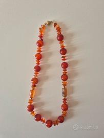 Collana girocollo in corniola e oro giallo 750