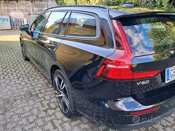 VOLVO V60  D3 geartronic Business