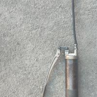 Ingrassatore manuale