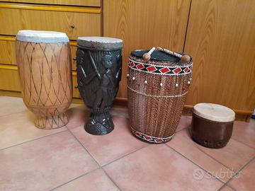 Tamburi africani set quattro modelli 