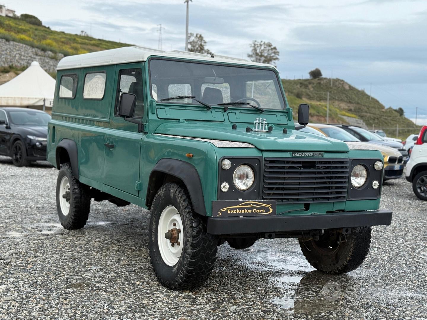Land Rover Defender 110 1987 photo 2