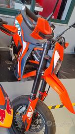 KTM 690 SMCR 2024