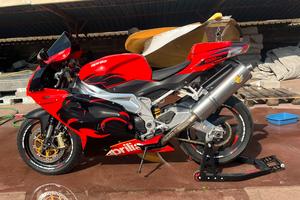 Rsv1000r permuto anche